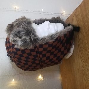 New Furry hat original use‎